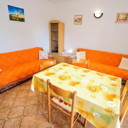Apartment With Parking Space Basanija, Umag - 27187 *