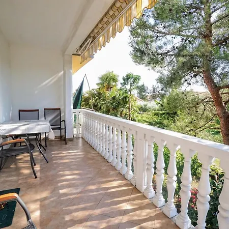 Apartments With Parking Space Basanija, Umag - 27187 아파트 Bašanija